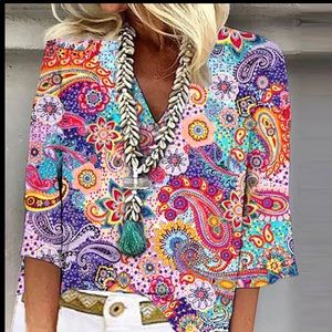 Flower Print Top 🌺